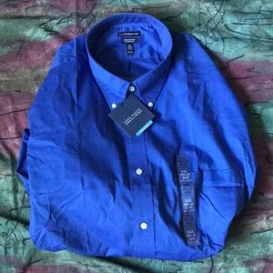 Men’s XXL shirt